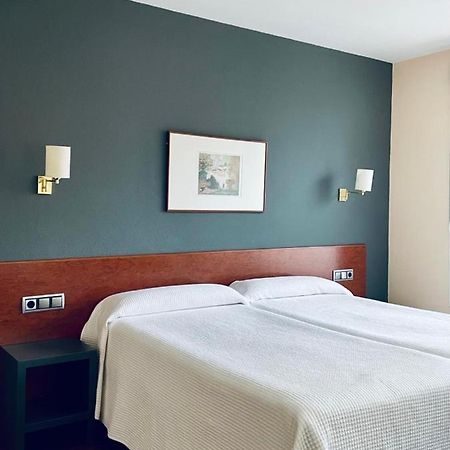 Hotel Yerri Estella Bagian luar foto