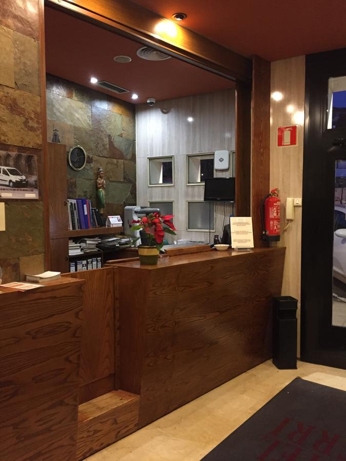 Hotel Yerri Estella Bagian luar foto